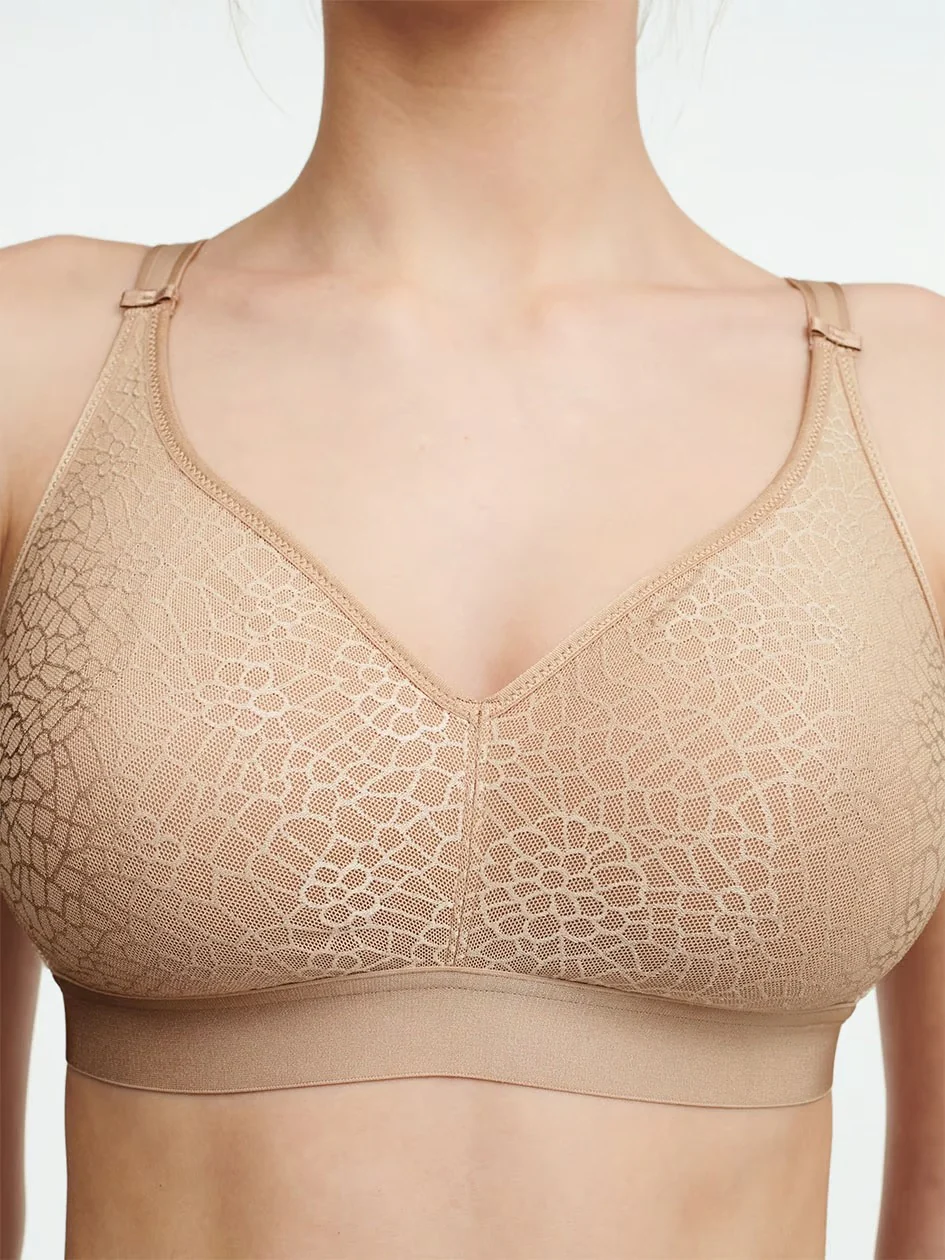 C Magnifique Wirefree Support Bra - Image 4