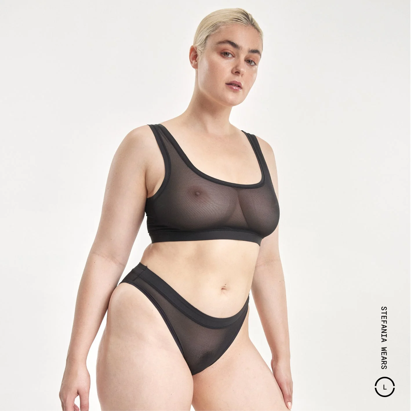 Everybody Scoop Crop - Image 10