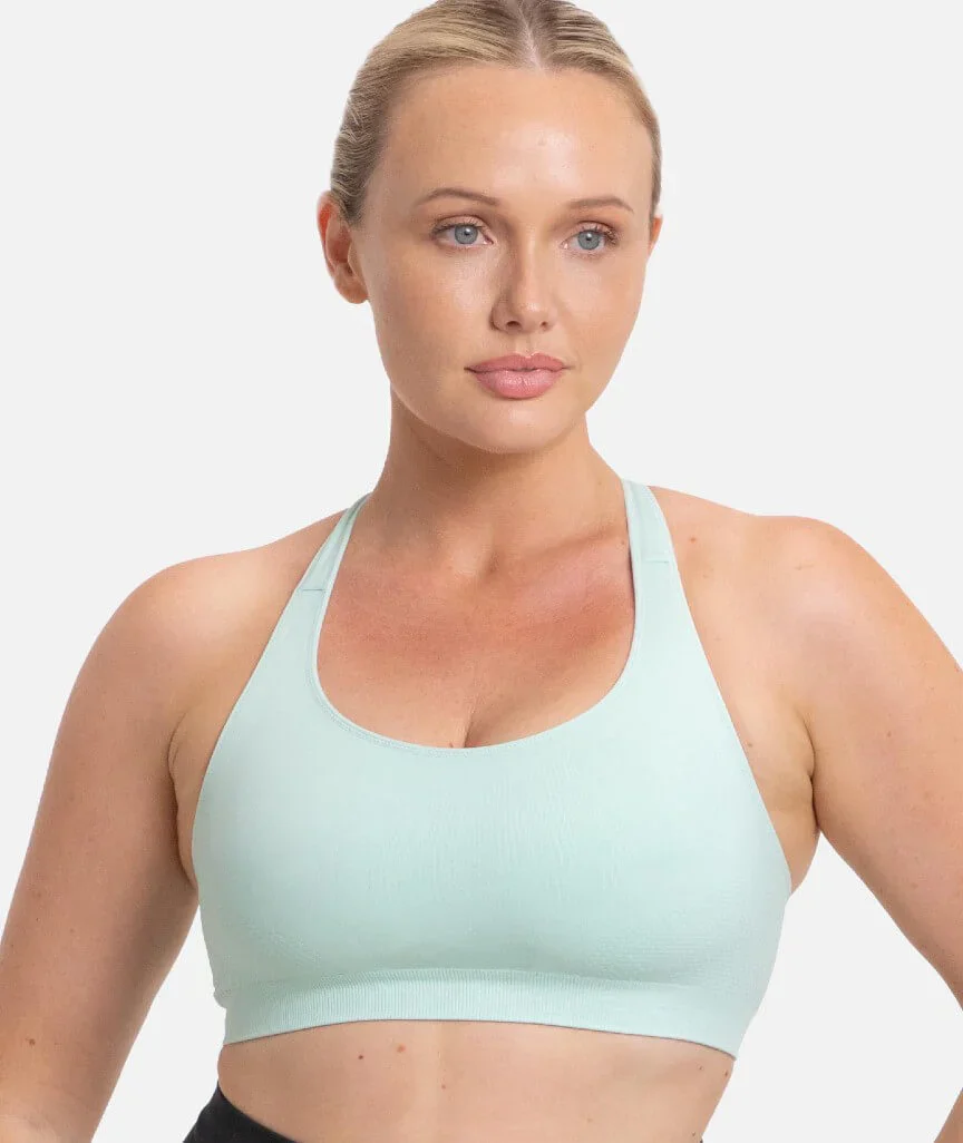 Triaction Ultra Seamfree Top - Image 14