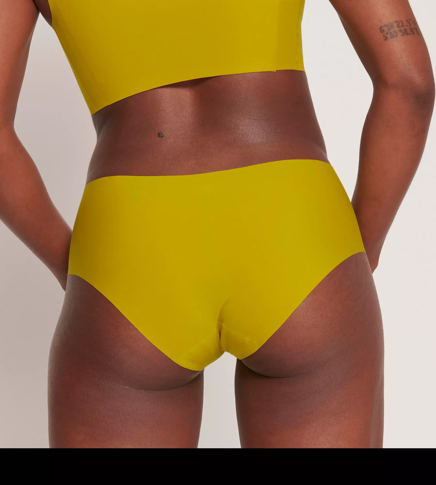 Zero Feel Hipster - Image 6